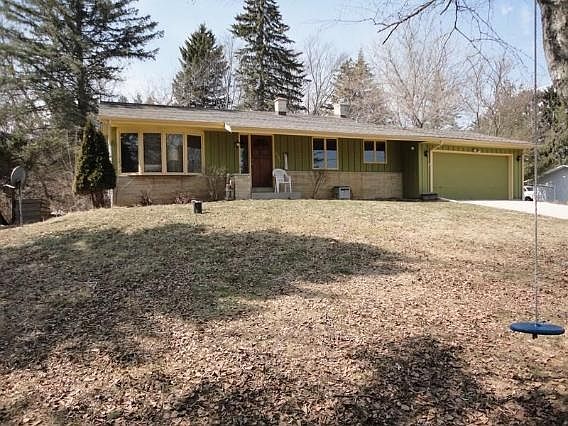 1st image of 5597 W Lake Dr