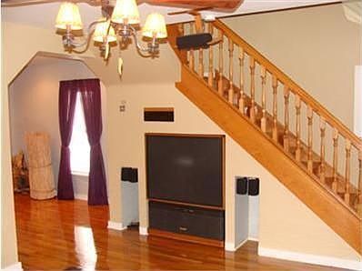 2nd image of 2119 Haveman Ct