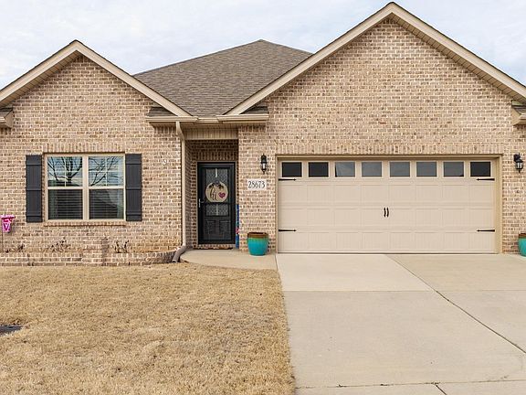 3rd image of 28673 Blythe Ln NW