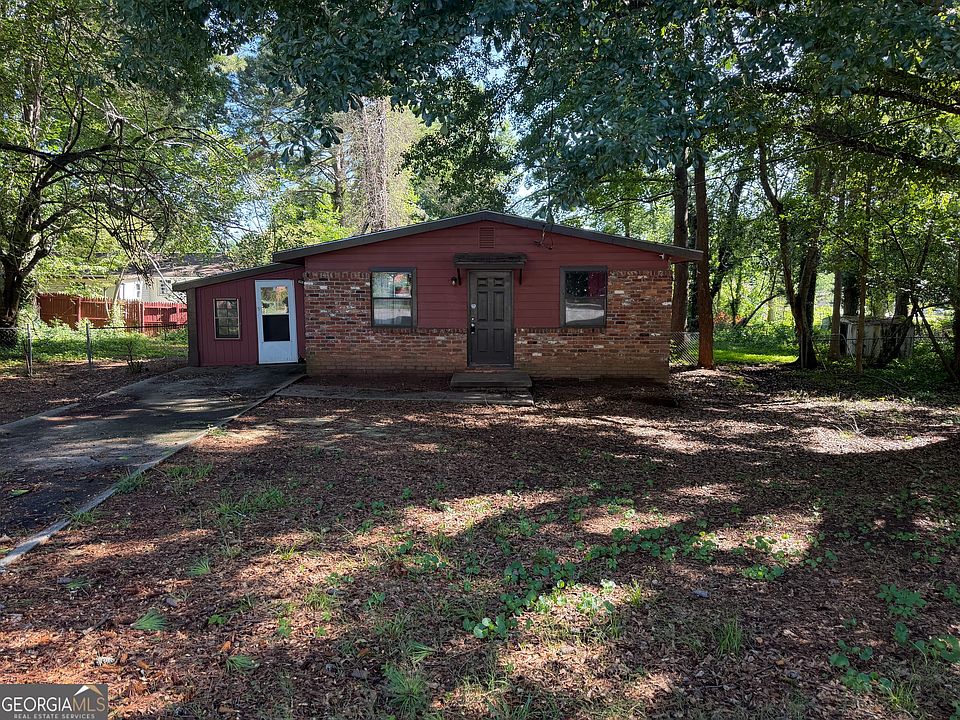 1st image of 6168 Castlewood Dr