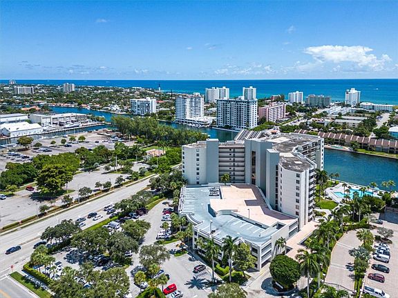 3rd image of 2900 NE 14th Street Causeway #209