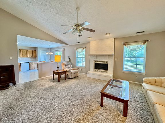 2nd image of 597 Hunting Creek Dr