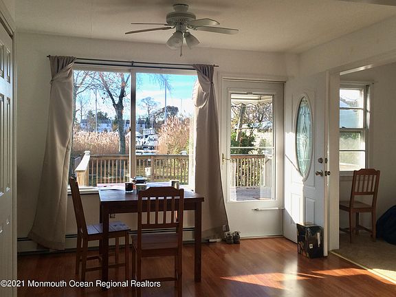 5th image of 512 Parkside Ave