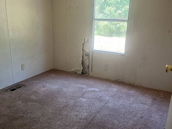 5th image of 1802 Grantville Ln Lot 33