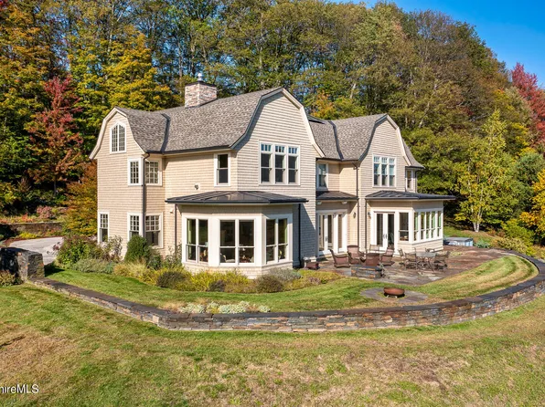 45 Old Farm Way, Williamstown, MA 01267