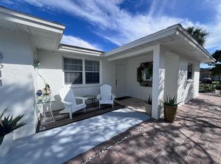 3511 Caloosa St, Naples, FL 34112