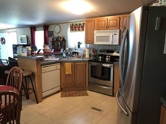 3rd image of 279 Cherokee Ln #271