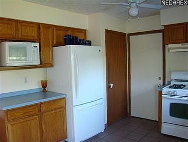 3rd image of 10994 North St