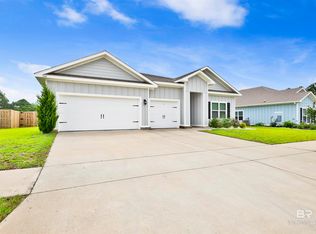 544 Golden Leaf Ave, Fairhope, AL 36532