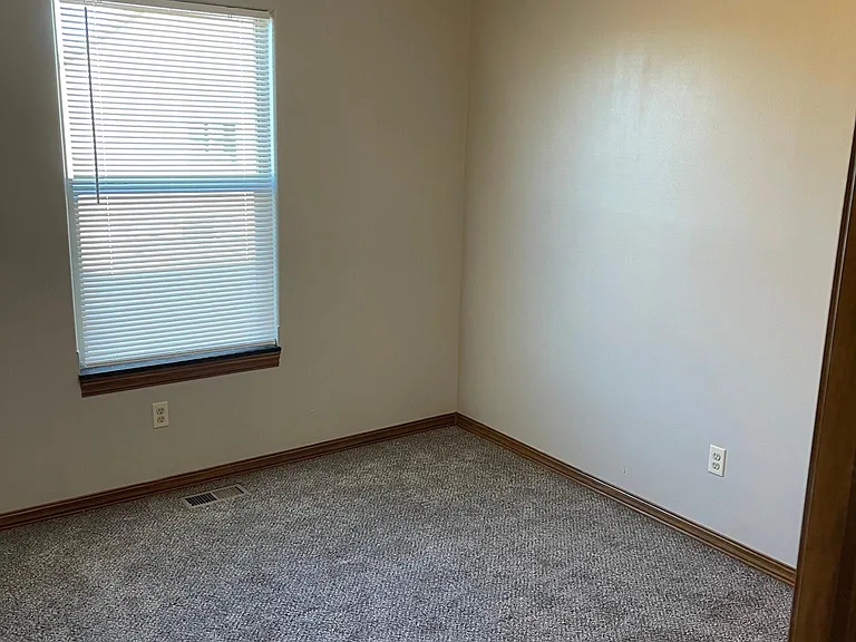 12606 E Willowgreen Cir — Photo 6