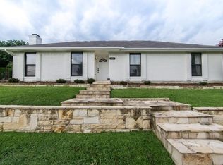 1612 Delaford Dr, Carrollton, TX 75007