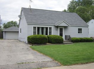 6934 W 96th Pl, Oak Lawn, IL 60453