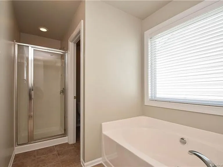 16022 Prescott Hill Ave — Photo 12
