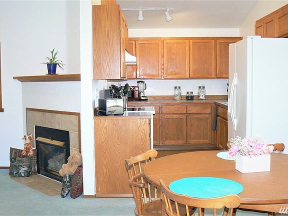 5th image of 11602 30th St NE