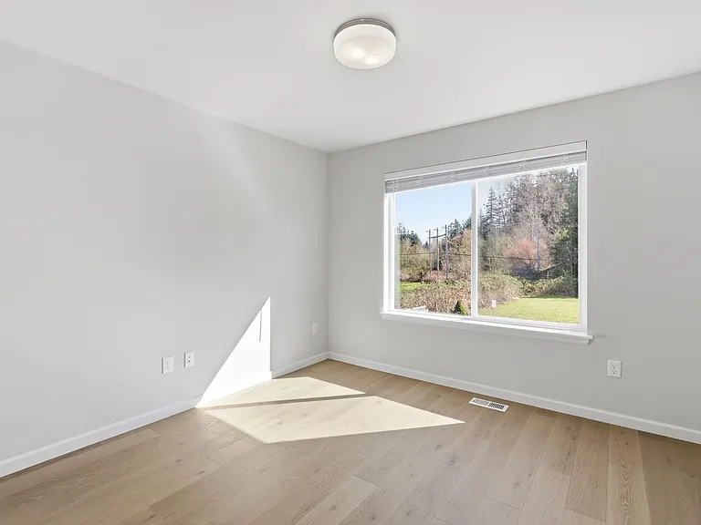 4211 208th Pl SE — Photo 26