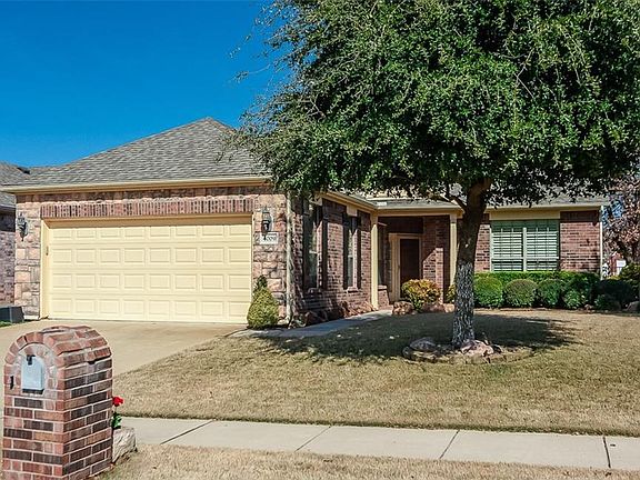 2nd image of 4009 Stone Oak Blvd