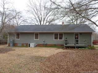 1927 Hickory Dr, Lancaster, SC 29720