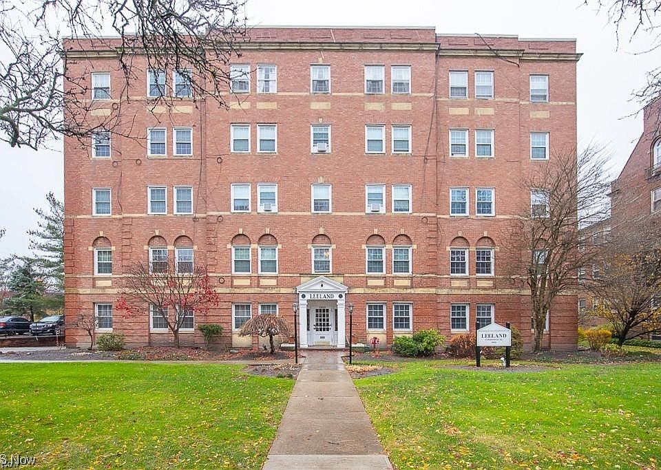 1st image of 15820 Van Aken Blvd APT 507