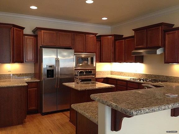 5th image of 610 White Eagle Ln