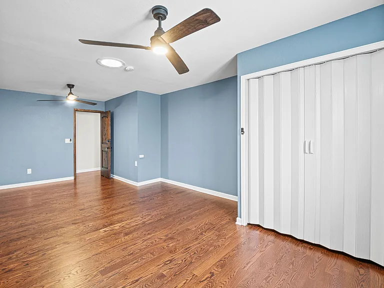 8822 S Balsam St — Photo 22
