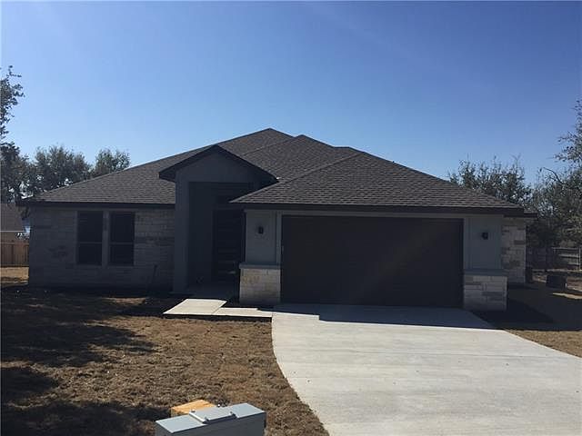 1st image of 712 Cedar Dr