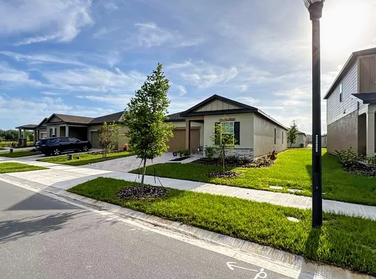 2449 Grey Hawk Dr — Photo 2
