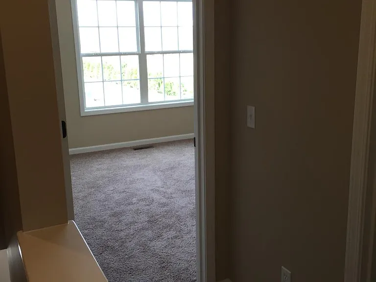 120 Forbes Dr #B — Photo 3