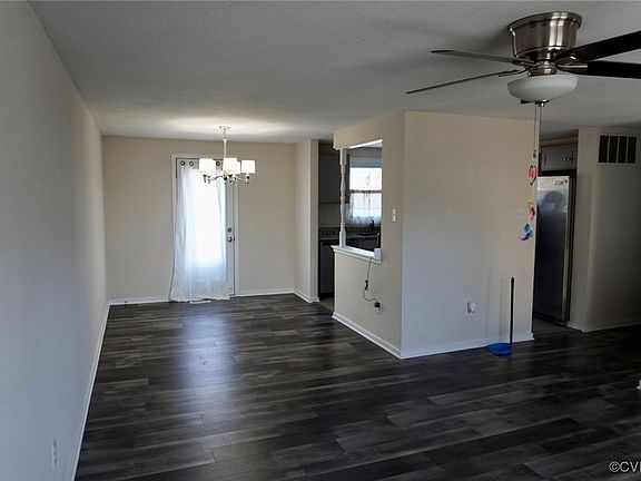4th image of 1206 McLean Ct