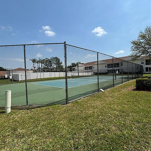 8838 Coral Palms Ct #B — Photo 29
