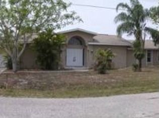 158 SE 26th Ter, Cape Coral, FL 33904