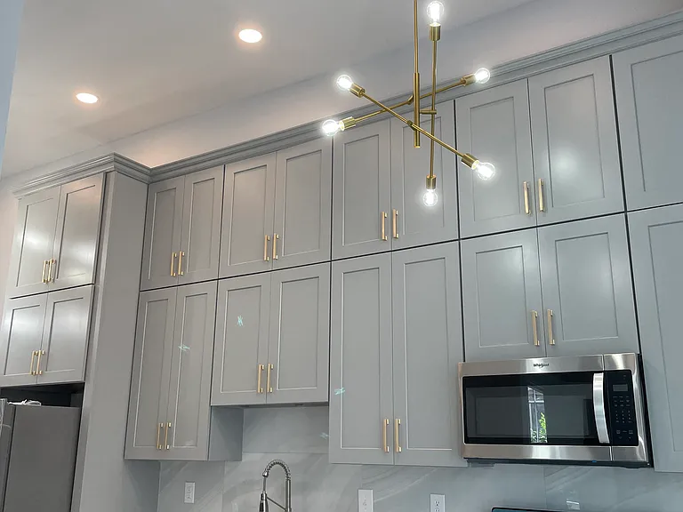 2403 Carondelet St #D — Photo 6
