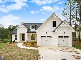 920 Parkplace, Loganville, GA 30052