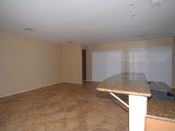 3rd image of 3218 W Donatello Dr