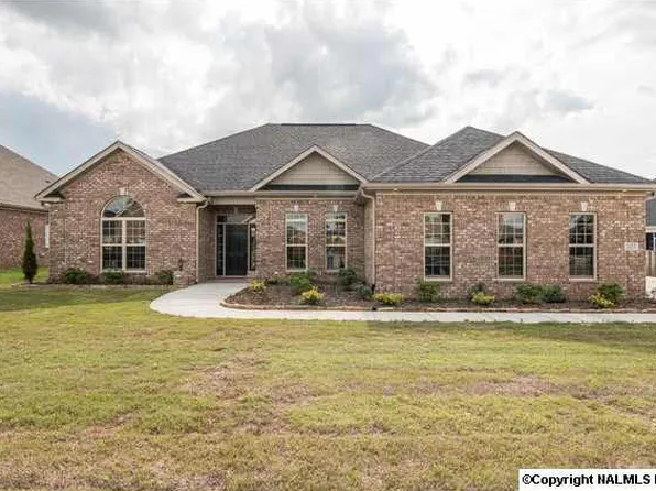 107 Brooklyn Ct, Madison, AL 35757