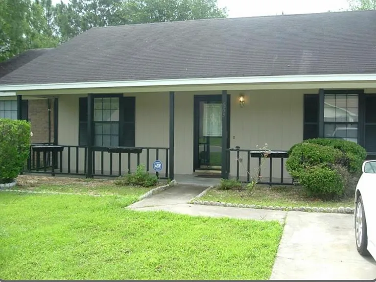 663 Windhaven Dr — Photo 15