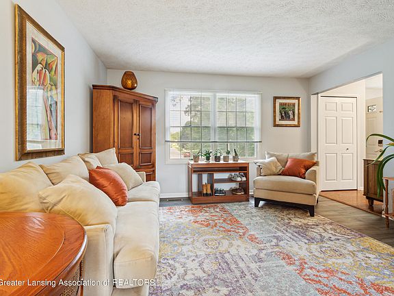 5th image of 5799 E Westminster Way