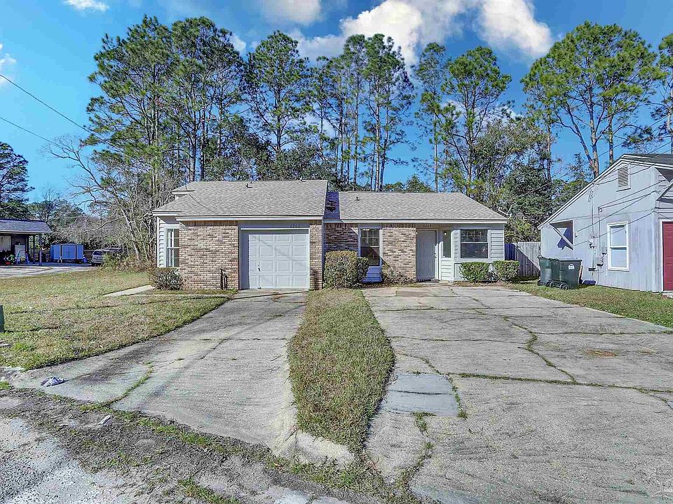 1st image of 8262 Continental Ct #8262