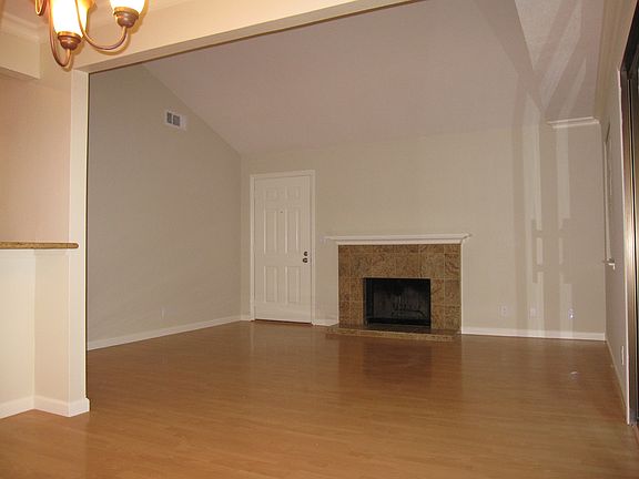 2nd image of 5707 Makati Cir APT F