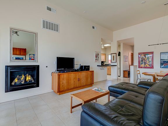 3rd image of 604 Avenida Villahermosa Unit 206