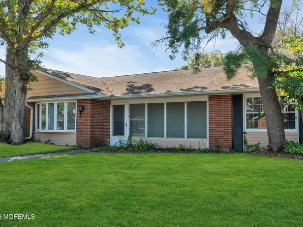 411B Portsmouth Drive #100b, Lakewood, NJ 08701