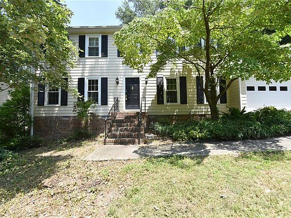 2nd image of 2243 Brookfield Dr