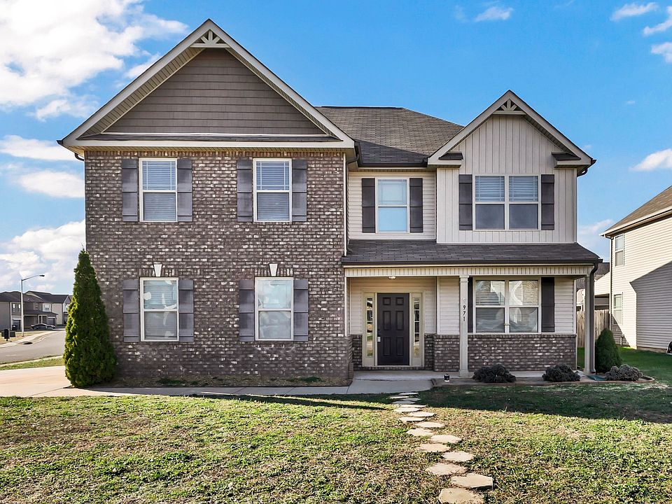 1st image of 971 Cherry Blossom Ln