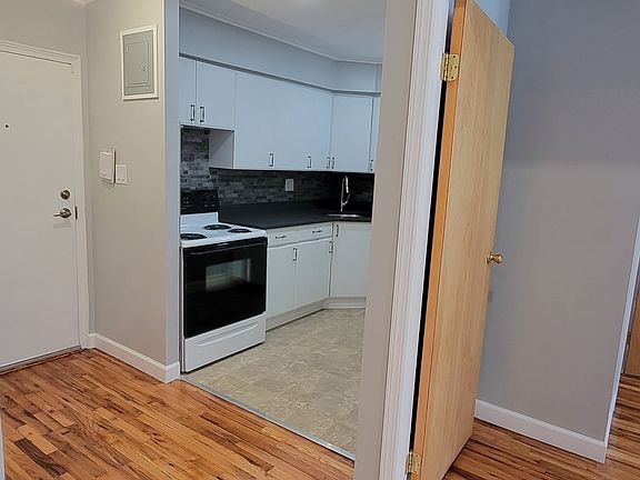 2nd image of 29-24 30th Ave #3R