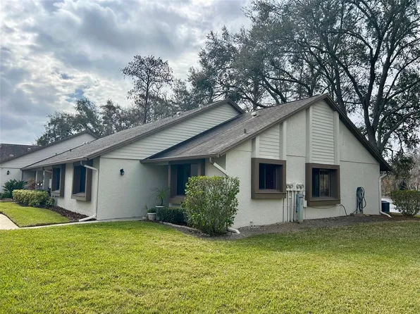 2584 Laurelwood Dr #15C, Clearwater, FL 33763