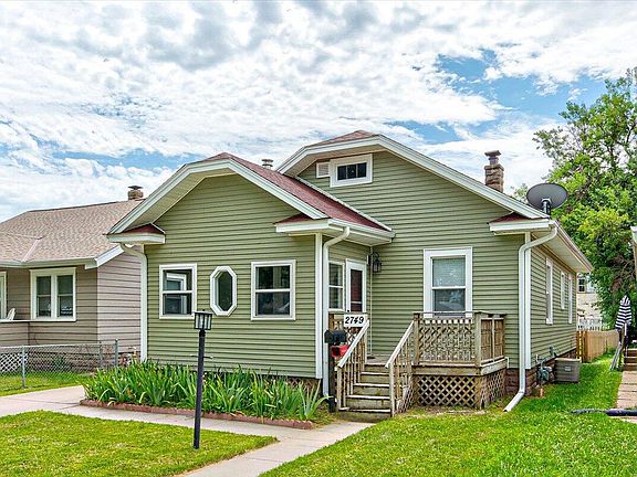 3rd image of 2749 Avenue C
