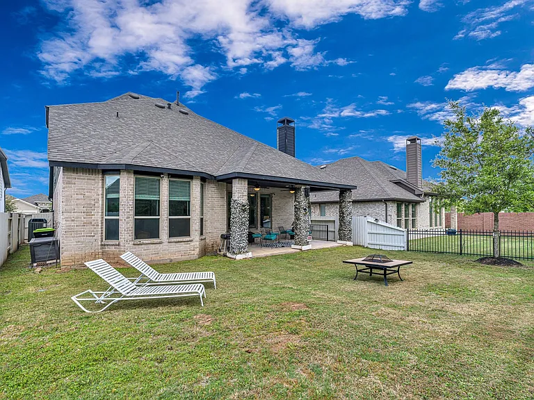 4818 Nodding Thistle Trl — Photo 44