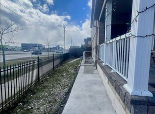 1048 Zimmerman Cres #A, Milton, ON L9T 5S8