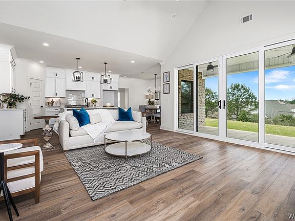 4th image of 9586 Crete Cir