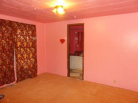 5th image of 6641 Millstone Dr SE