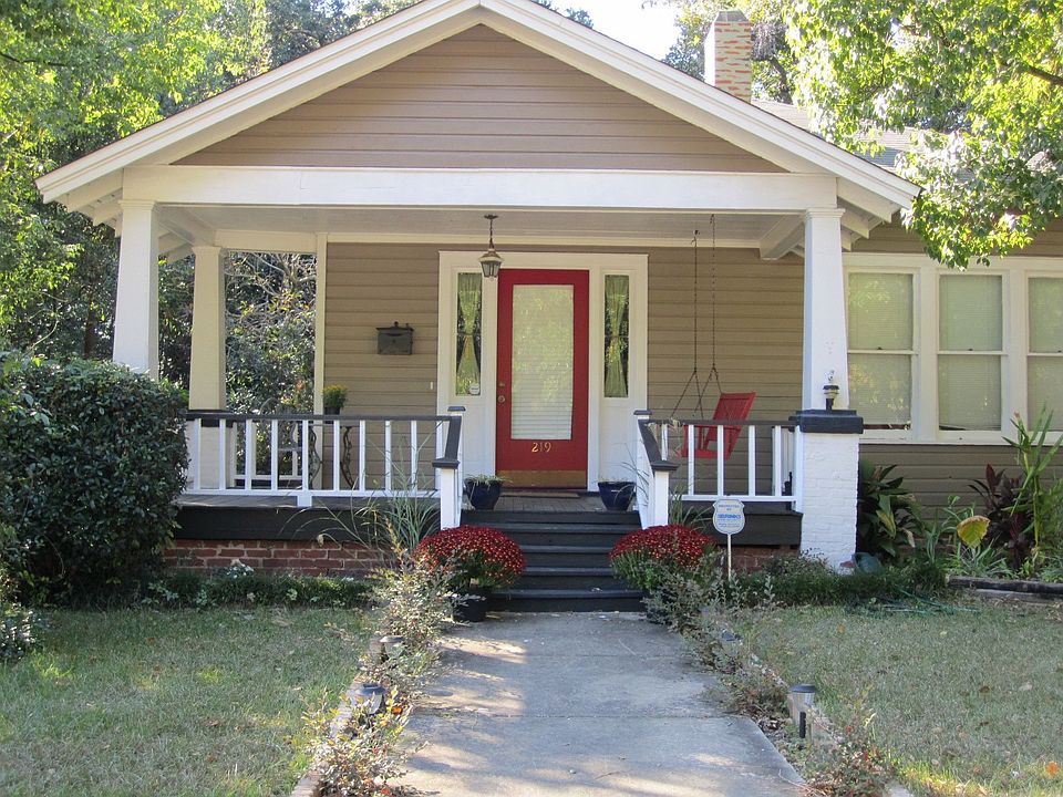 Adorable Midtown Cottage